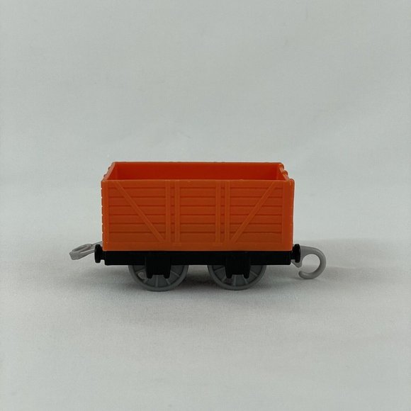 Thomas & Friends TrackMaster Tunnel Blast Diesel Motorized Train Engine 2013 - Picture 8 of 13